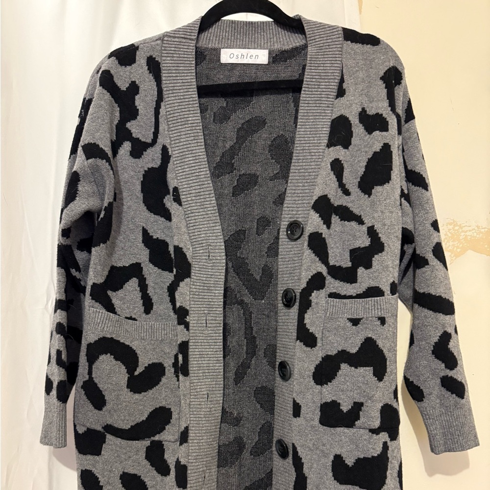 Bold Gray and Black Open-Front Cardigan Sweater